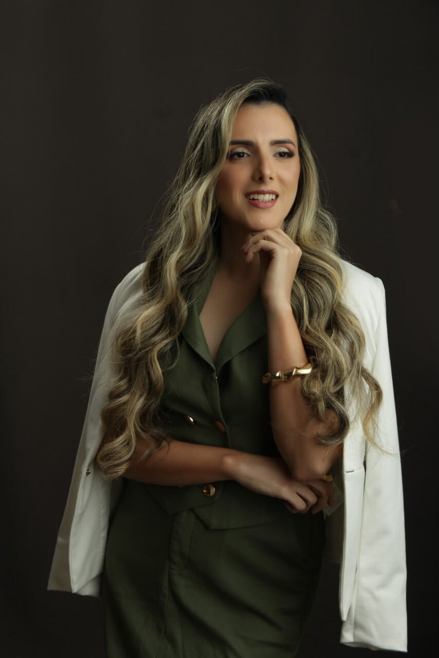 Dra. Carina Lopes