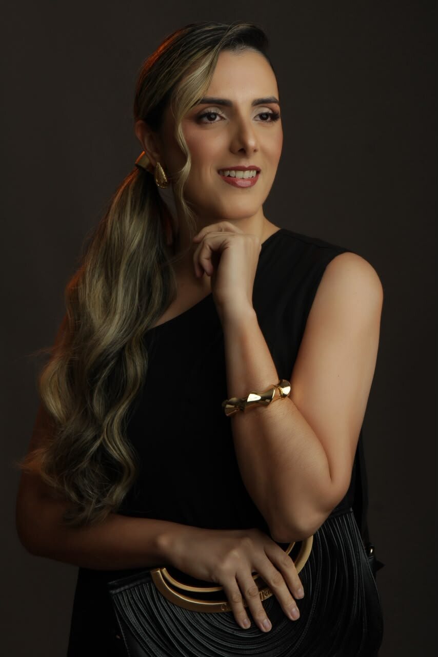 Dra. Carina Lopes
